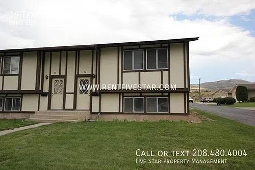 36 Temple Ave Photo 1