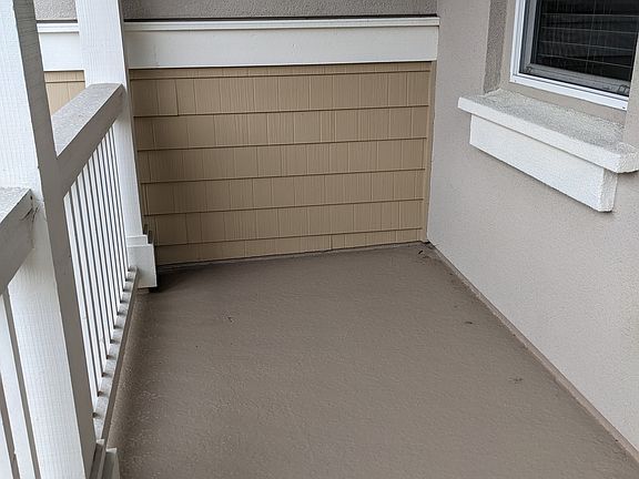 4th image of 107 Portola Pl