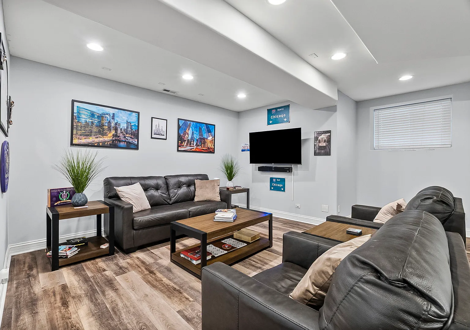 3 bed, 2.0 bath, 1680 sqft, $2,500 — Photo 4
