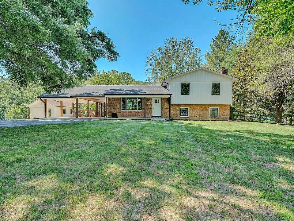 1st image of 1410 Lakeridge Cir