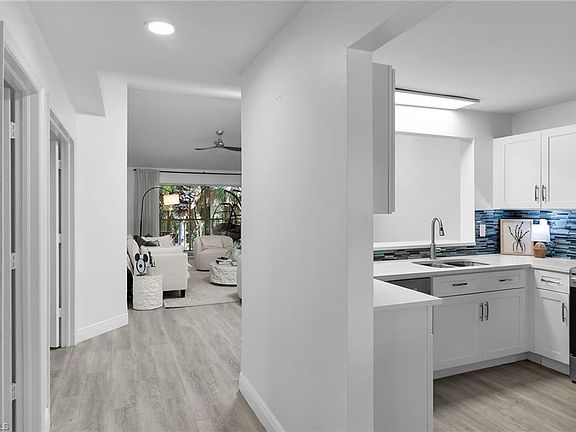2nd image of 653 Squire CIR #201