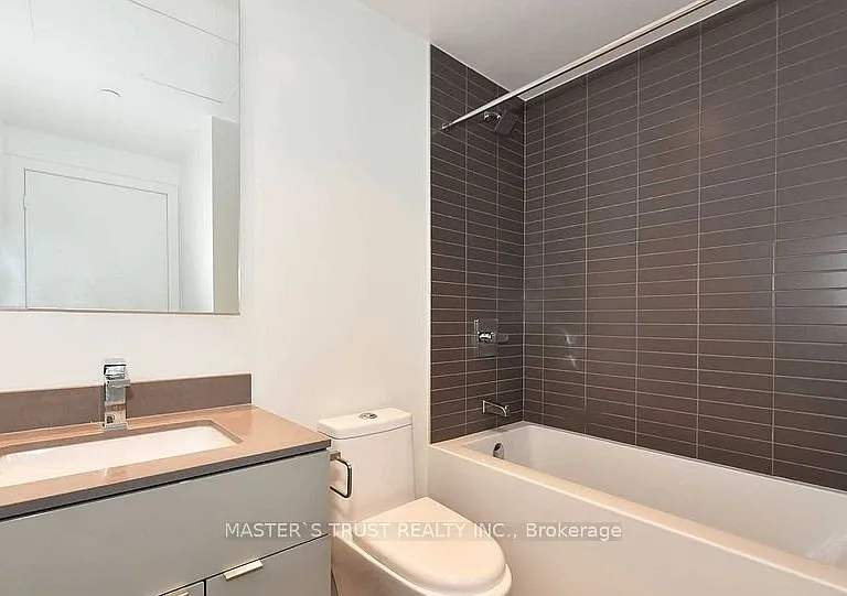 7 Grenville St W #5203 — Photo 12