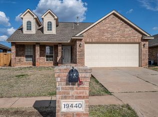 19440 Currant Dr, Edmond, OK 73012