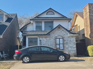 933 Fairbanks Cir, Duncanville, TX 75137