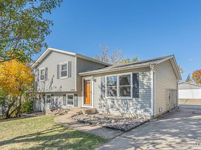 2402 Deerpath Dr, Lindenhurst, IL, 60046