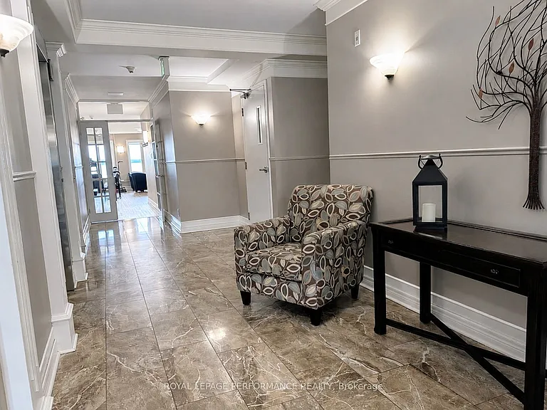 136 Edwards St #206 — Photo 4
