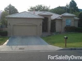 4716 Huntington Dr NE, Albuquerque, NM 87111
