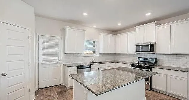 327 Colorado Cyn — Photo 11