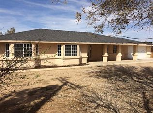 16350 Sycamore St, Hesperia, CA 92345