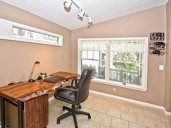 2nd image of 3515 Clarkwood Pl