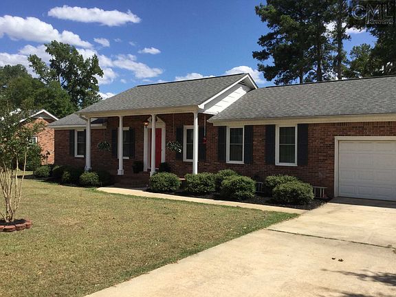 3rd image of 1020 Woodridge Ln