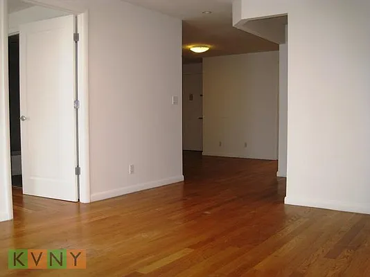 Rented by KVNY Soho | media 34