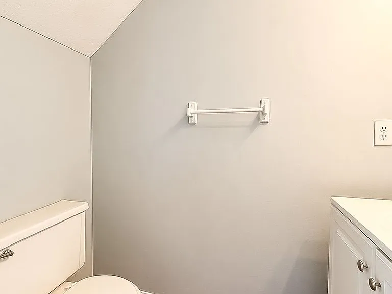2827 Dayton Blvd #1 — Photo 16