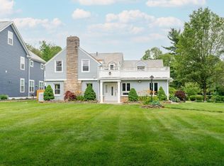 2738 E Broad St, Columbus, OH 43209