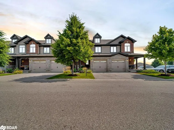 83 Westminster Cres, Centre Wellington, ON N1M 0C5