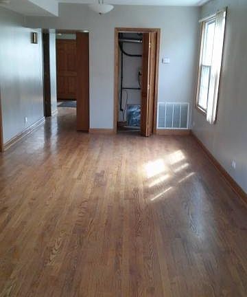 5th image of 4125 N Western Ave #2