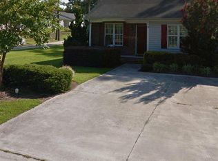 56 N Sussex Dr, Smithfield, NC 27577