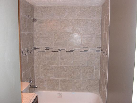 4th image of 3974 Hunters Green Dr