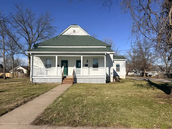 821-823 E Promenade St, Mexico, MO 65265