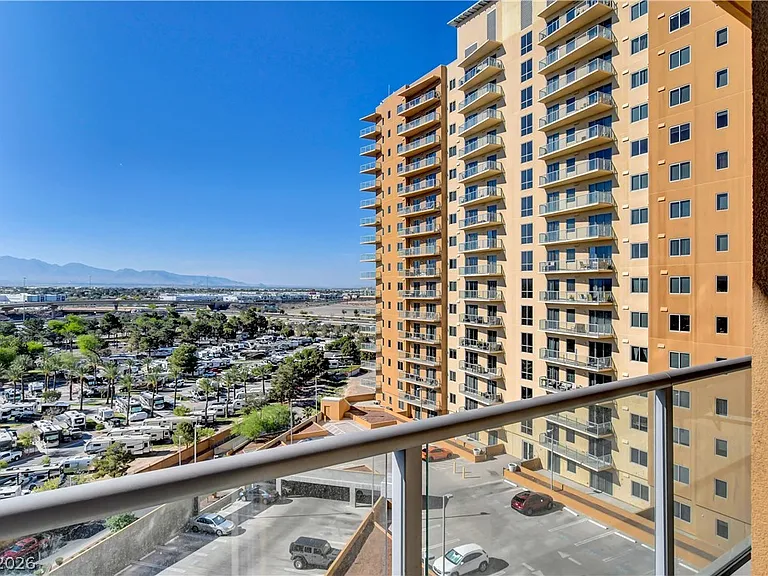 8255 Las Vegas Blvd S #1116 — Photo 34