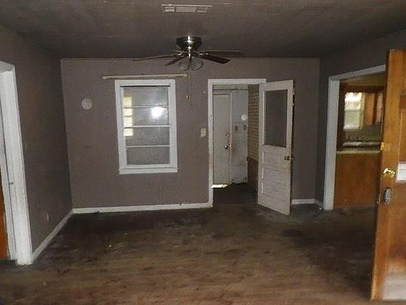 4th image of 506 Laurel Rd