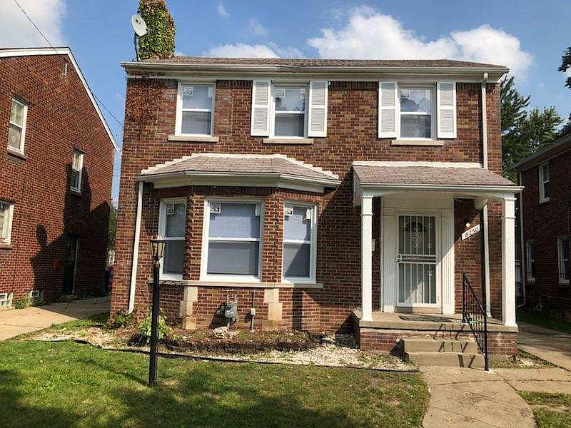 1st image of 18250 Sorrento St
