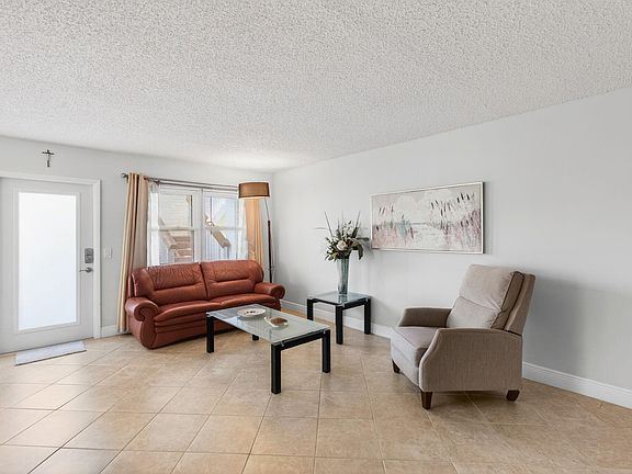 5th image of 1121 Cambridge F