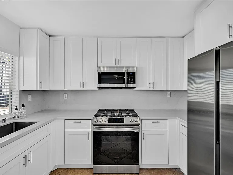 10232 Anoka Ave — Photo 17