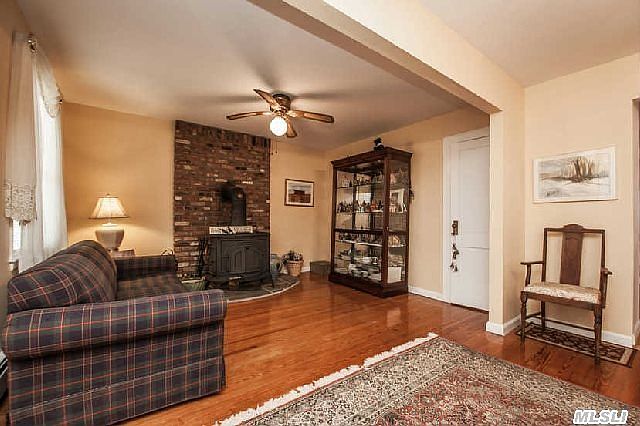 1st image of 281 Litchfield Ave