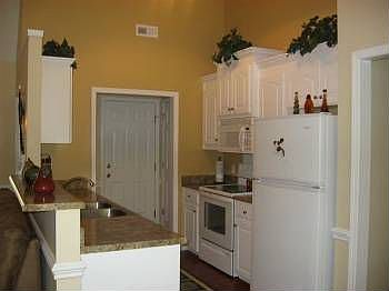 5th image of 225 Lauren Hope Ln