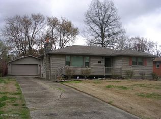 8007 Poinsettia Dr, Louisville, KY 40258