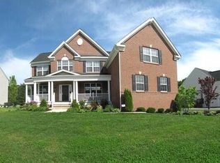 18 Maple Glenn Rd, Mount Laurel, NJ 08054