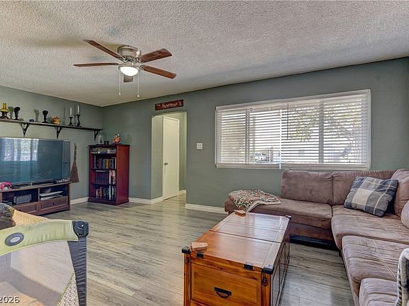 5th image of 5408 Flower Cir