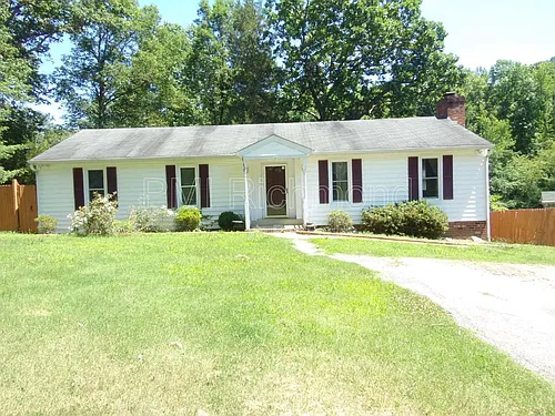 2605 Seacliff Cir Photo 1