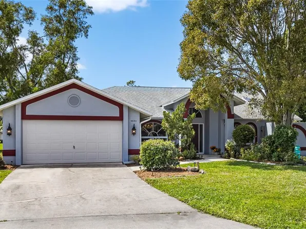 9880 Laketree Ct, Fort Myers, FL 33967