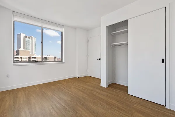 Rented by Mirador Real Estate | media 31