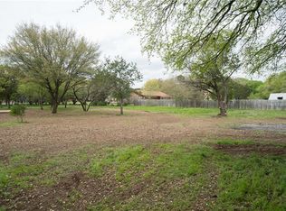 212 Leveritts Loop, Wimberley, TX 78676