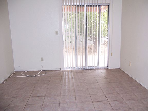 onto covered patiosliding door off master bdrm