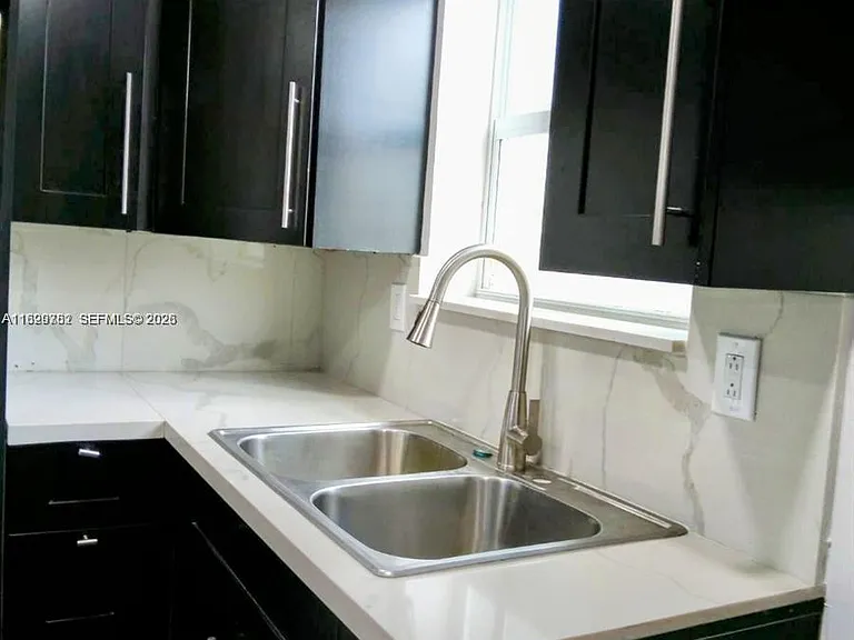 2720 NW 29th St — Photo 10