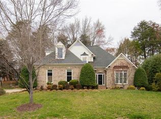 3508 Timberoak Dr, Greensboro, NC 27410