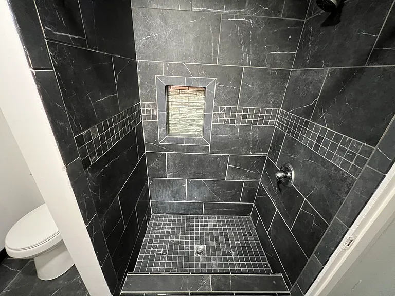3025 W Liberty Ave #4 — Photo 9