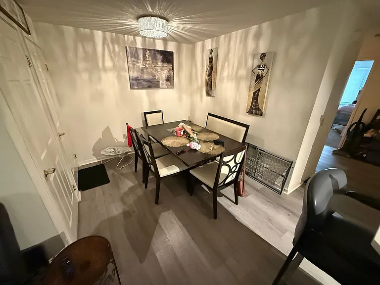 The Parkridge Apartments — Photo 3