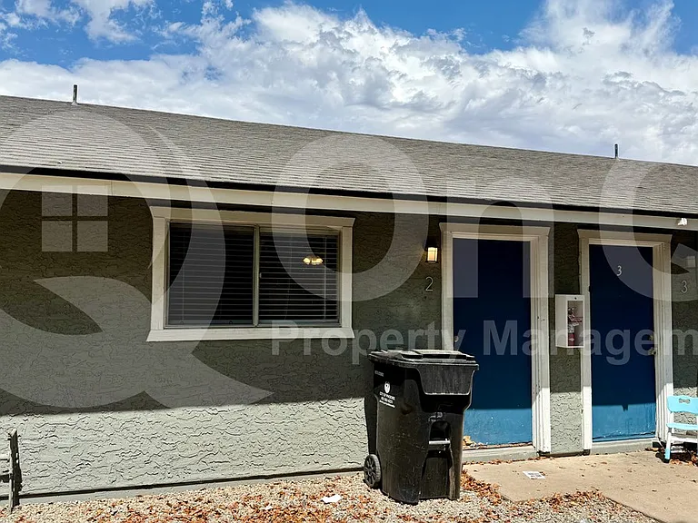 3002 E Waltann Ln #2 — Photo 11