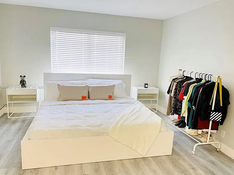 432 Lakeview Dr — Photo 5