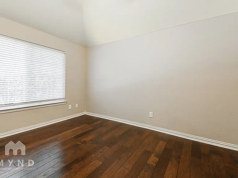 4624 Dalrock Dr — Photo 25