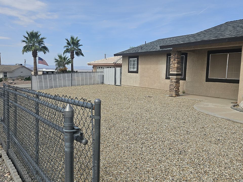 1st image of 3601 Cactus Ridge Dr