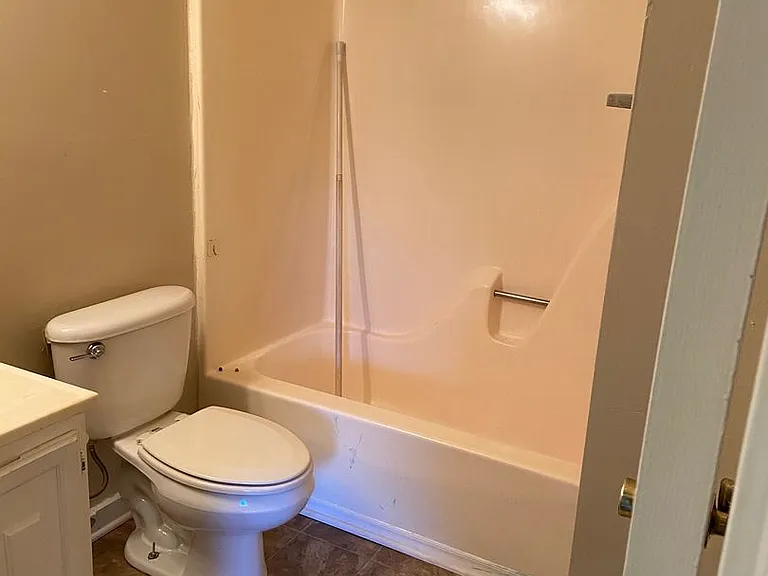 1260 Fieldstone Rd #D — Photo 7