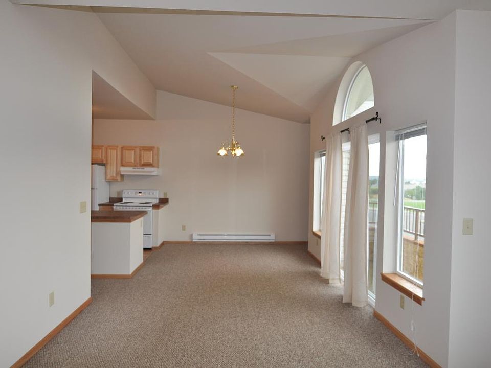 Living, dining room open to deck