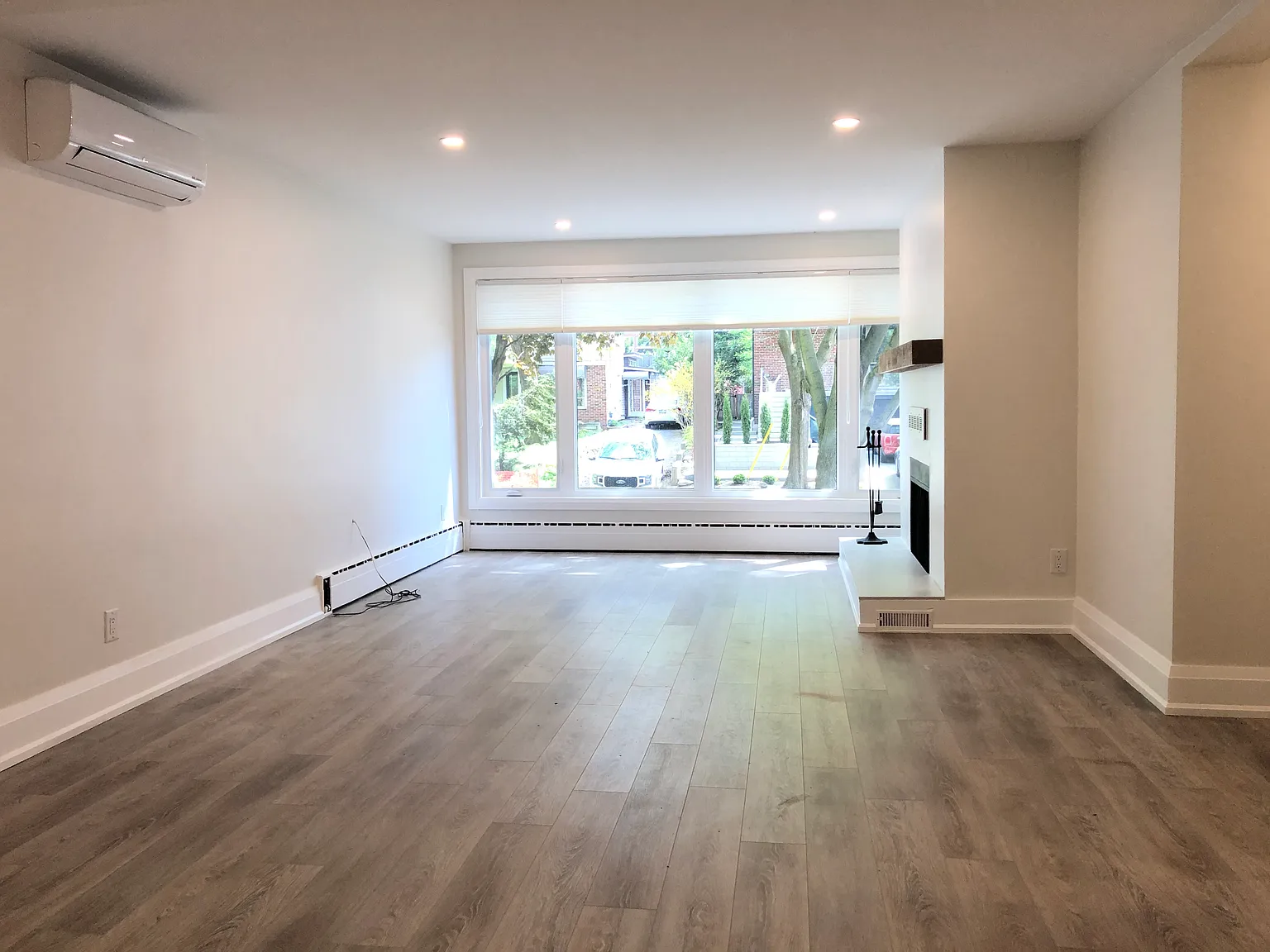 2 bed, 960 sqft, $3,295 — Photo 4