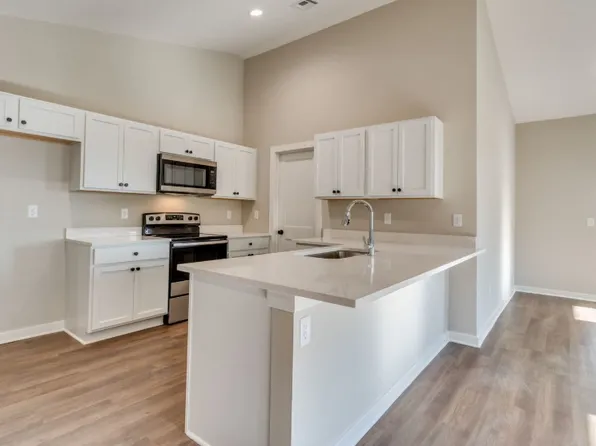 824 S Logan St, Newton, KS 67114